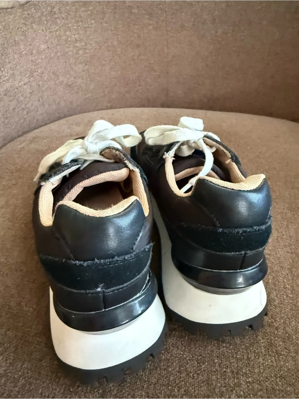Blondo Black and Cream Lace-Up Men's Sneakers